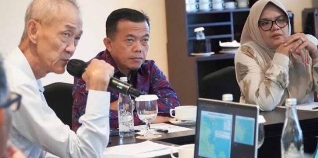 Bupati Tanjab Timur dan Gubernur Jambi Hadiri Paparan Rencana Usaha Pelabuhan Muara Sabak oleh PT. Pulau Laut Line