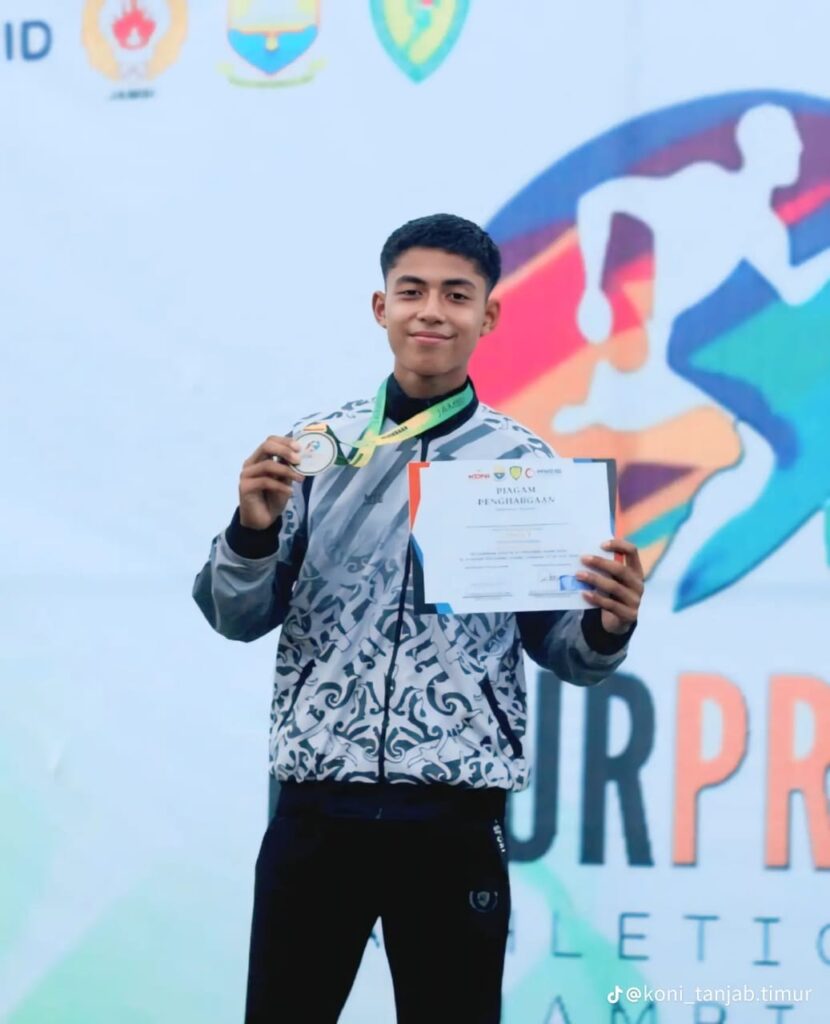 Riski Alfriansyah: Bintang Muda PASI Tanjab Timur di Kejurprov Atletik Jambi 2025