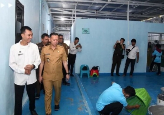 Wakil Bupati Tanjabtim Muslimin Tanja Resmikan Program MBG di Kelurahan Nibung Putih